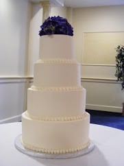 Wedding Cakes: Maine Weddings